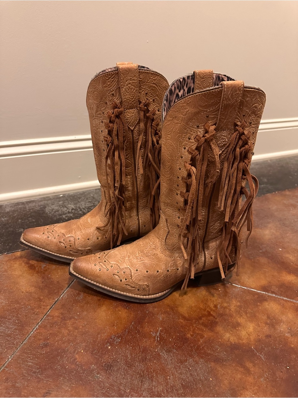 Laredo Women’s Fringe Tan Cowboy Boots Lined with Leopard